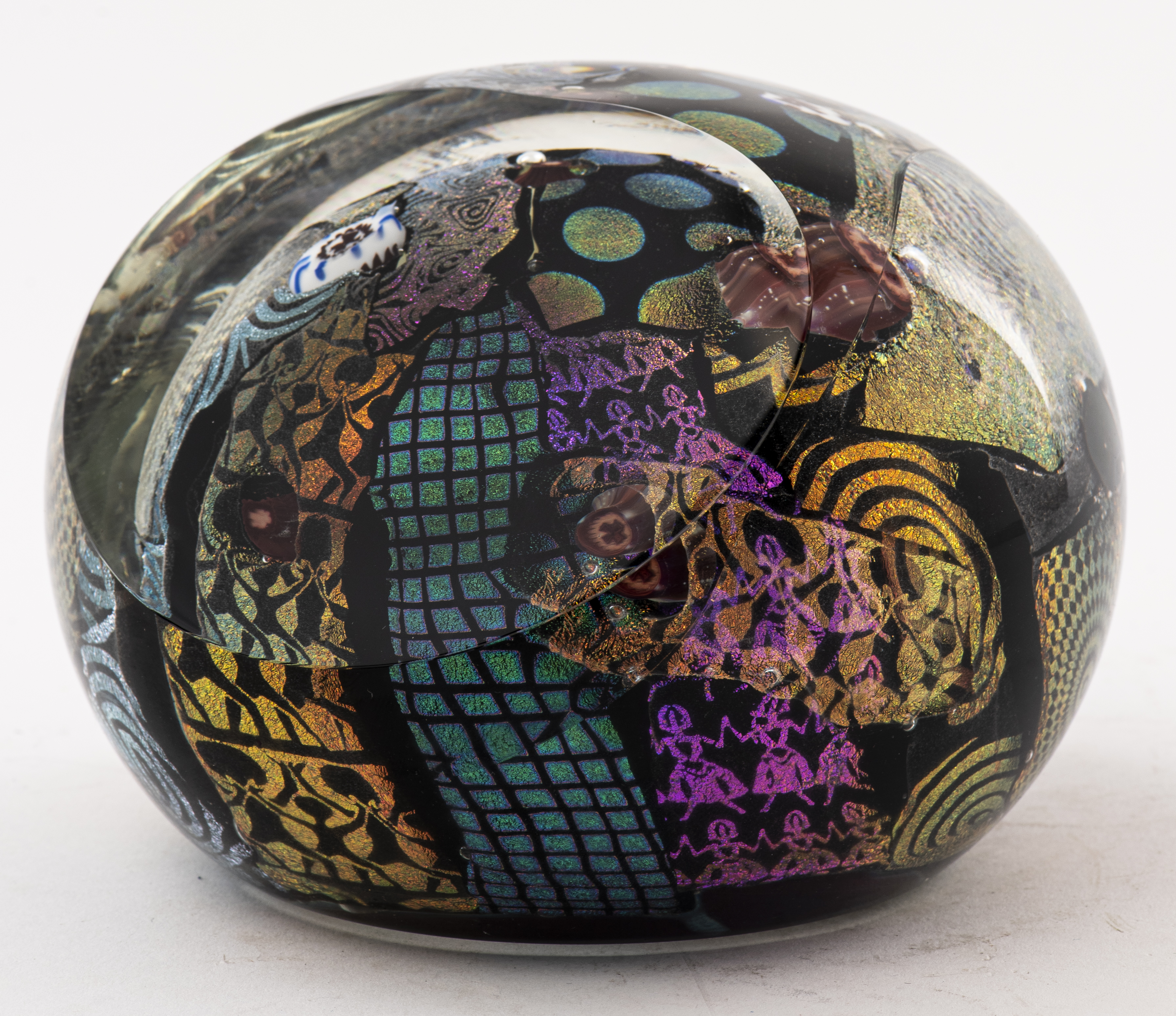 VANDERLAAN OVERSIZE ART GLASS PAPERWEIGHT