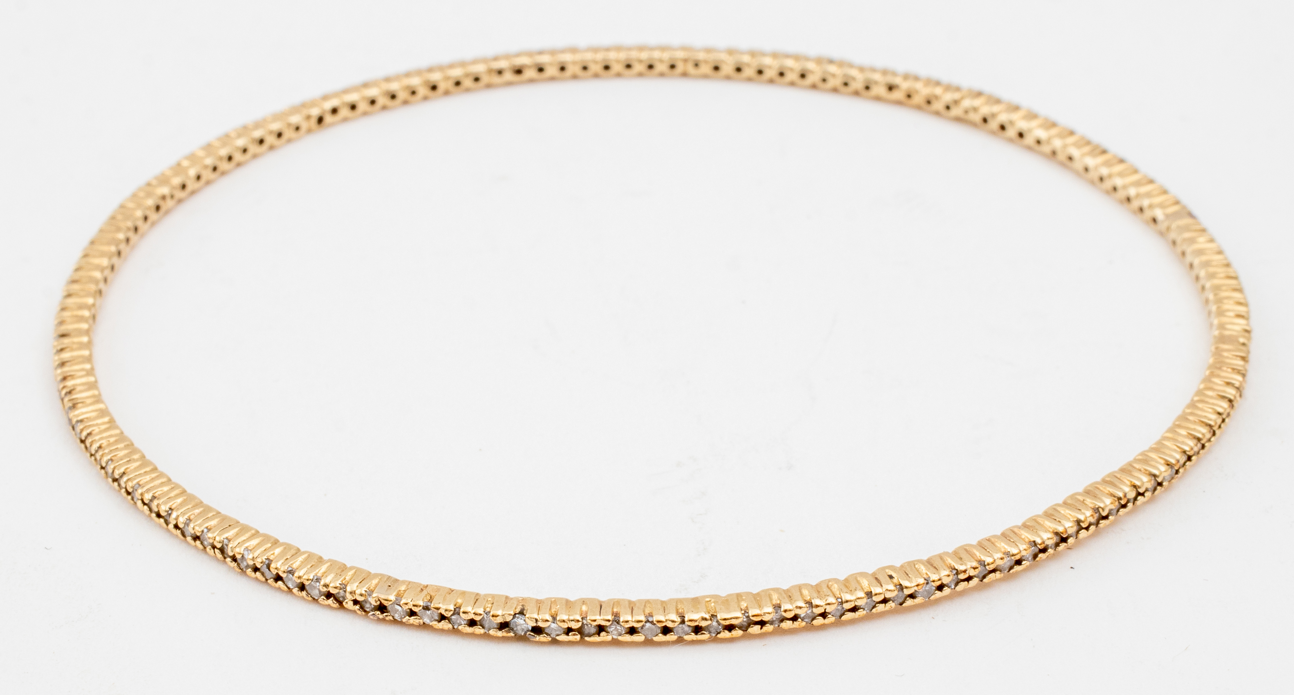 14K YELLOW GOLD DIAMOND BANGLE 2bdfde