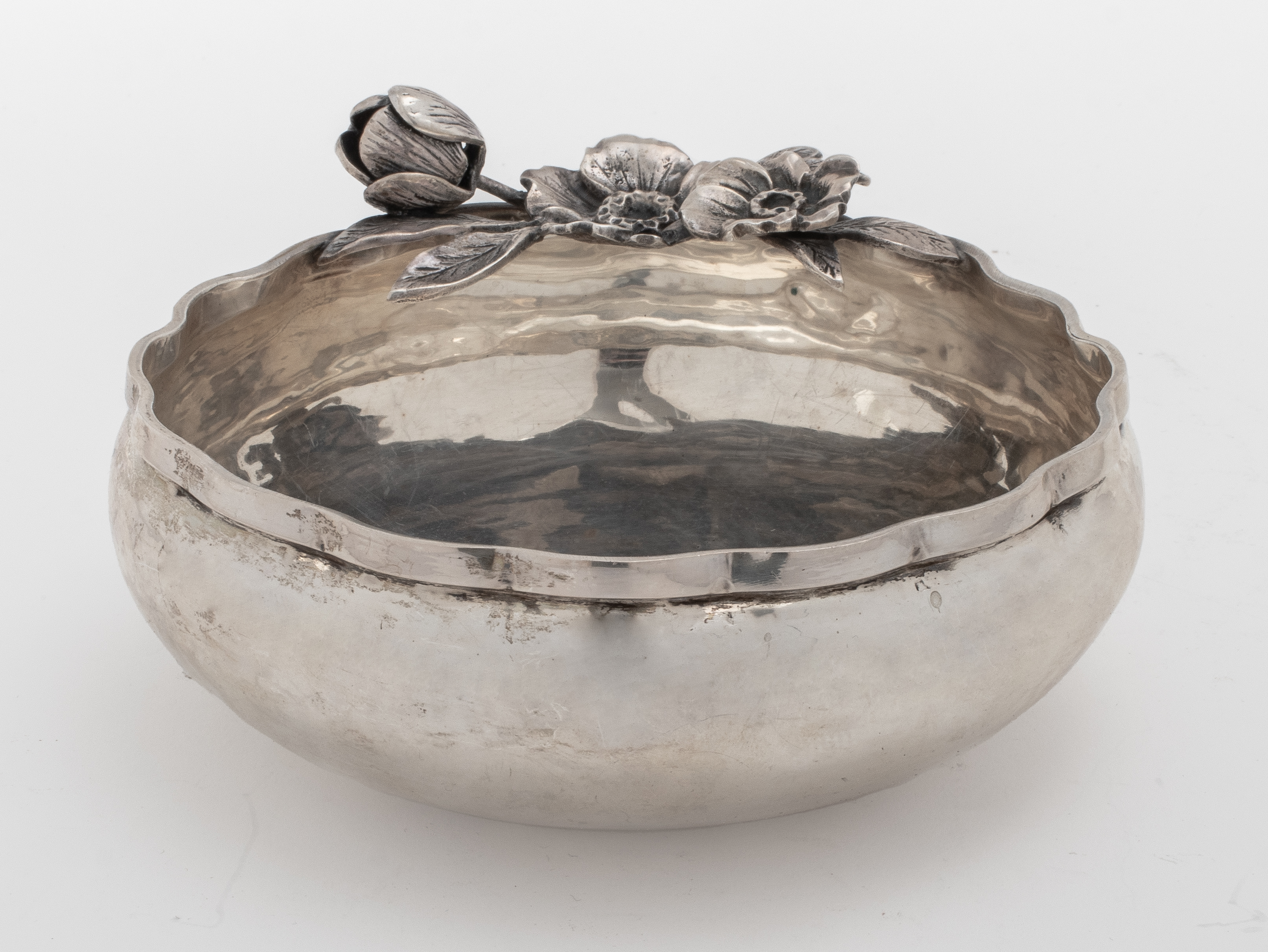 TURKISH SILVER BOWL WITH FLOWERS 2be1ae