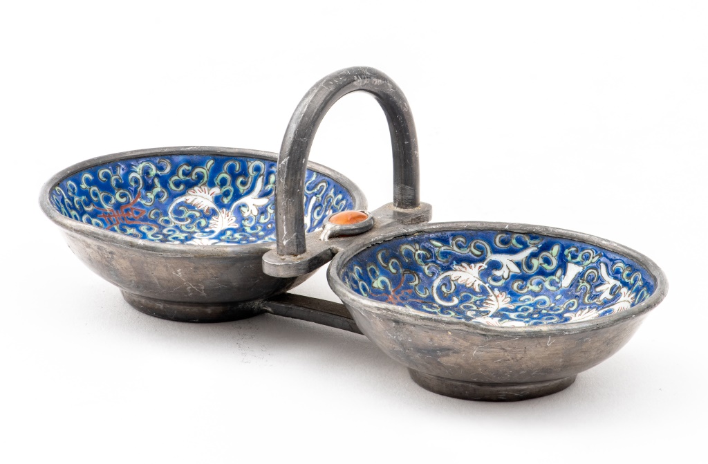 CHINESE PORCELAIN & PEWTER BOWL SET