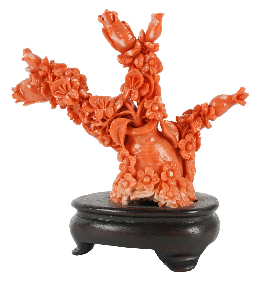 CHINESE CORAL CARVINGdepicting