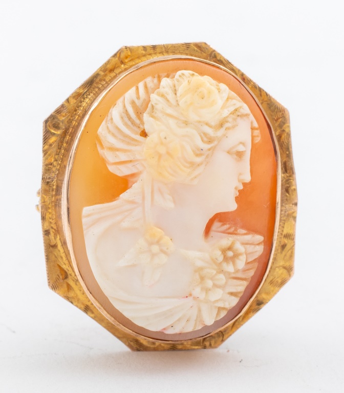 ANTIQUE 10K GOLD CARVED SHELL CAMEO