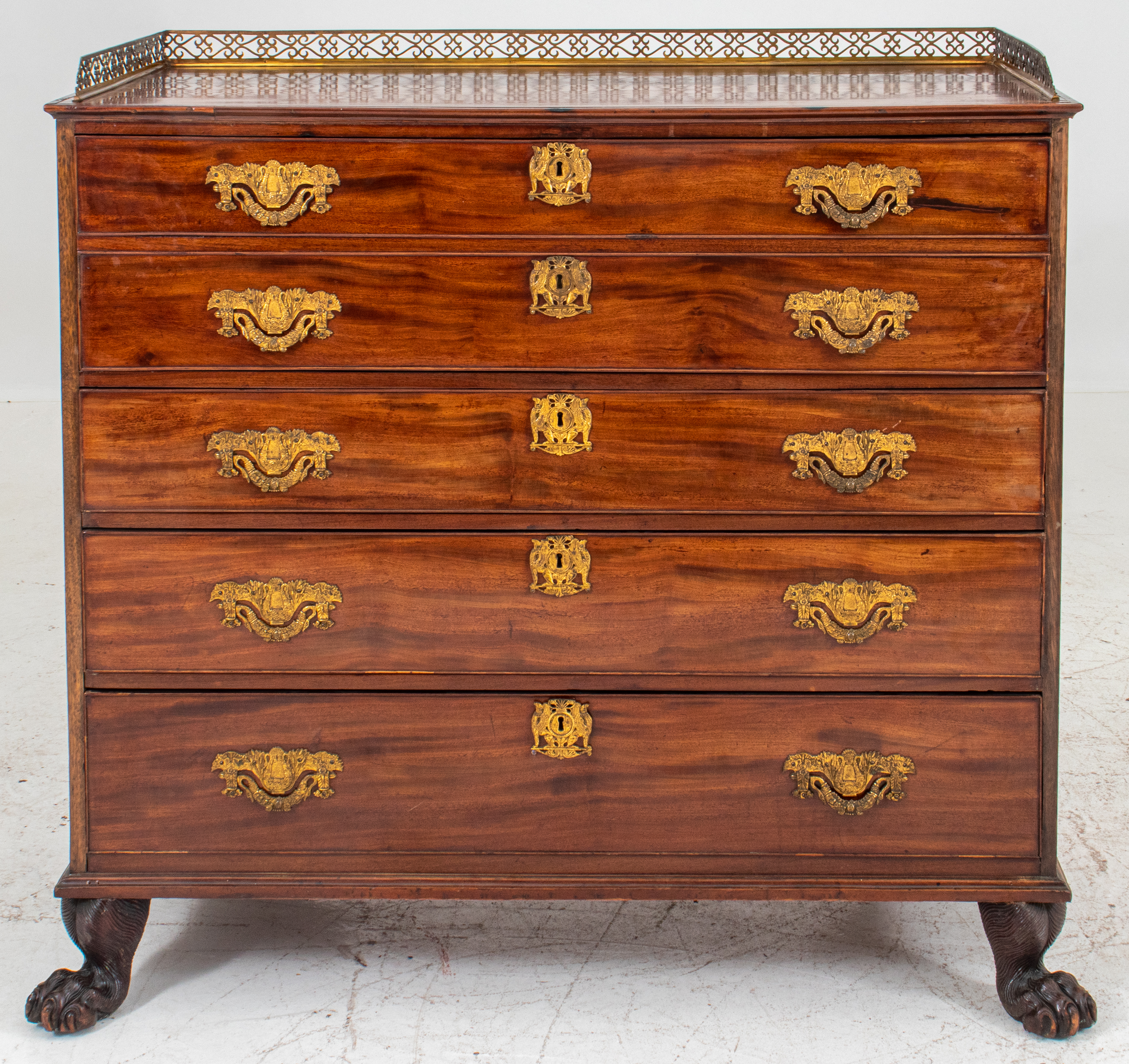 LATE GEORGE III MAHOGANY SECRETARY 2bd216