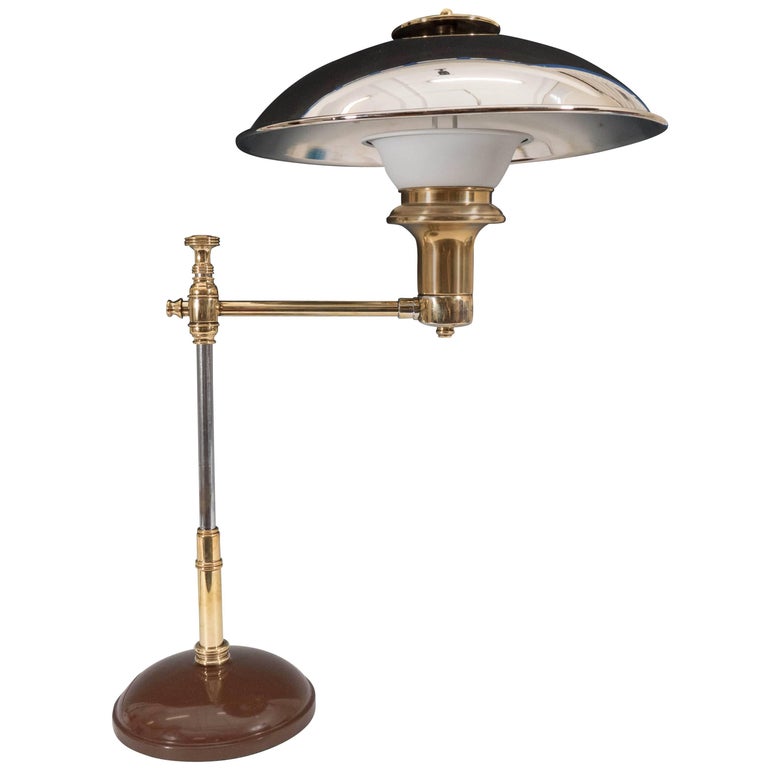 SCANDINAVIAN TABLE LAMP IN CHROMED