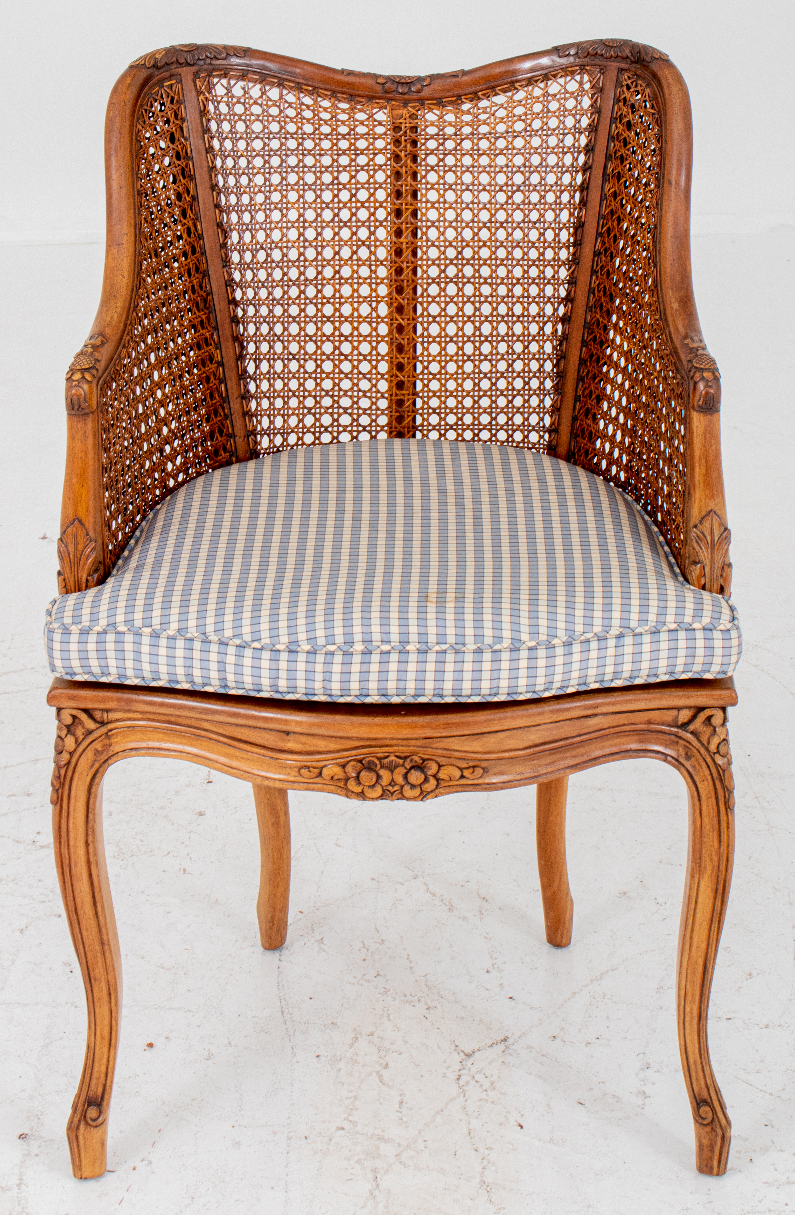 LOUIS XV PROVINCIAL STYLE CANED 2bda29