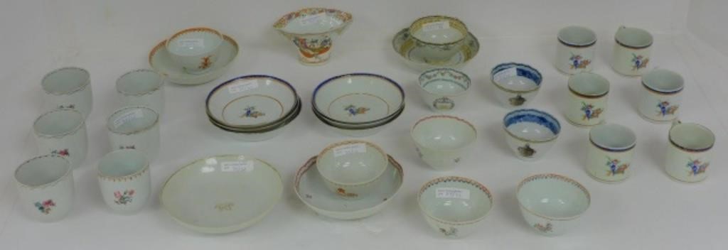 THIRTY-TWO PIECES OF CHINESE EXPORT