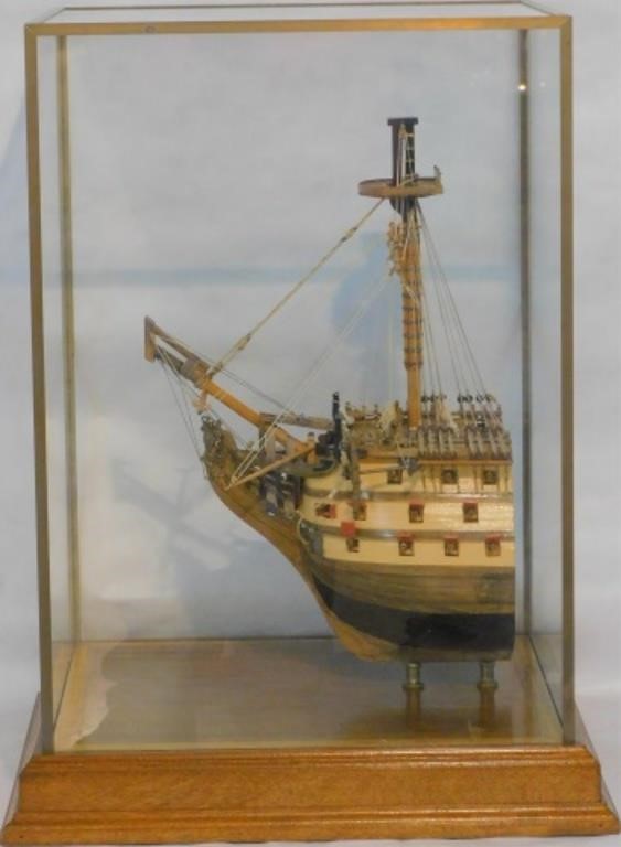 CASED CROSS SECTION SHIP MODEL OF THE