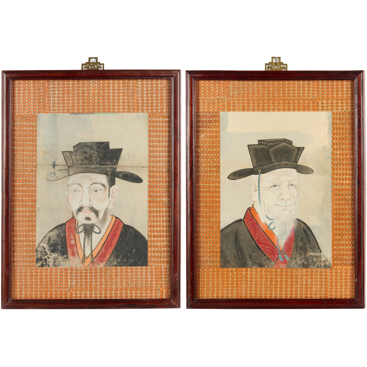 CHINESE SCHOOL 2 PORTRAIT PAINTINGS 2bf500