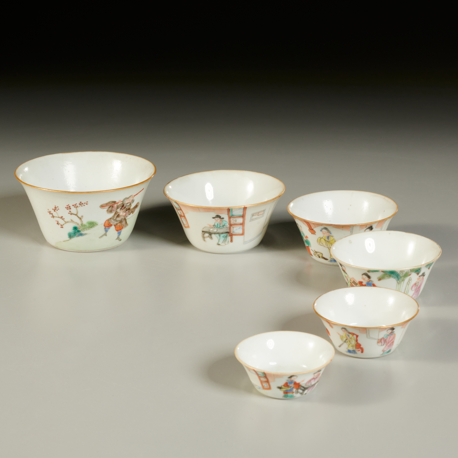 SET 6 CHINESE FAMILLE ROSE NESTING 2bf567