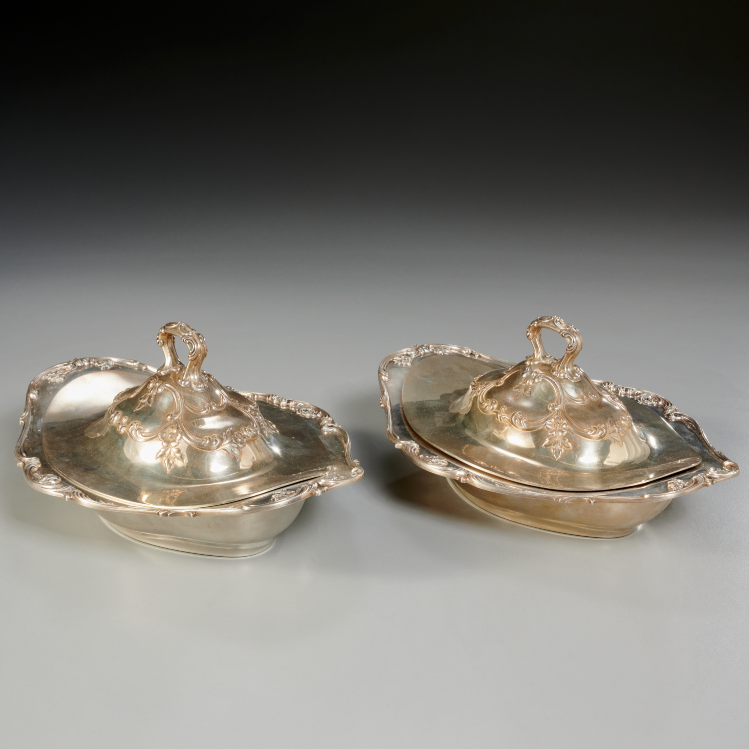 PAIR GORHAM STERLING COVERED VEGETABLE 2bf6a9