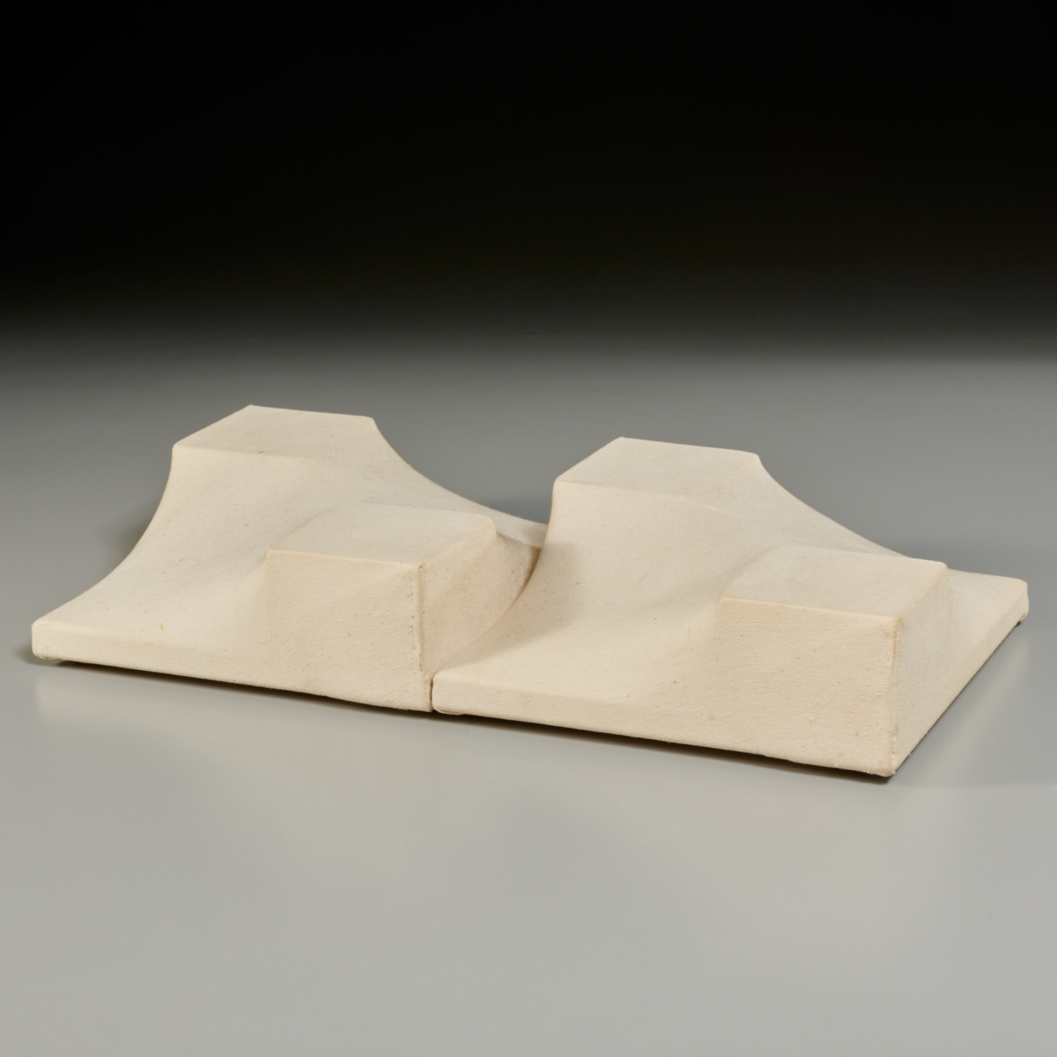 MICHAEL MICHAELEDES, SHAPED FABRIC SCULPTURE,