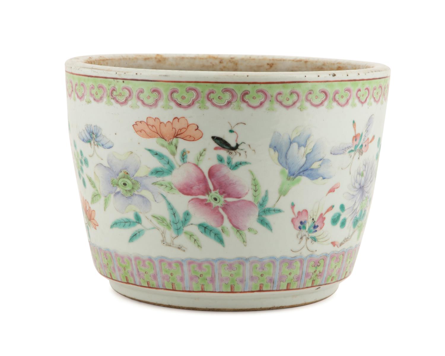 CHINESE FAMILLE ROSE PORCELAIN 2bfb27