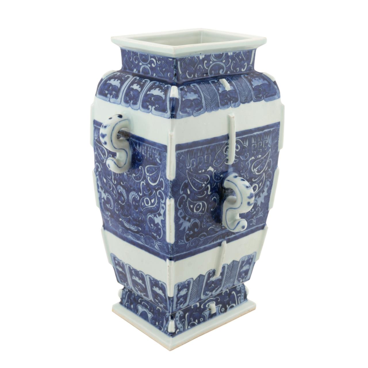 Vase-white-blue-inside