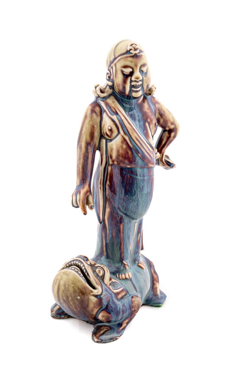 CHINESE HAPPY BUDDHA FIGURE ON 2bfbb0