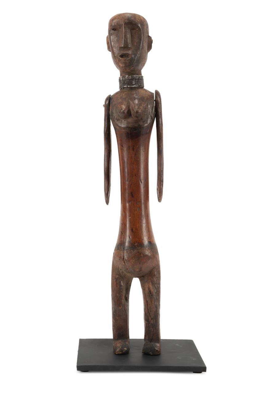 AFRICAN CARVED WOOD STANDING FIGURE 2bfbca