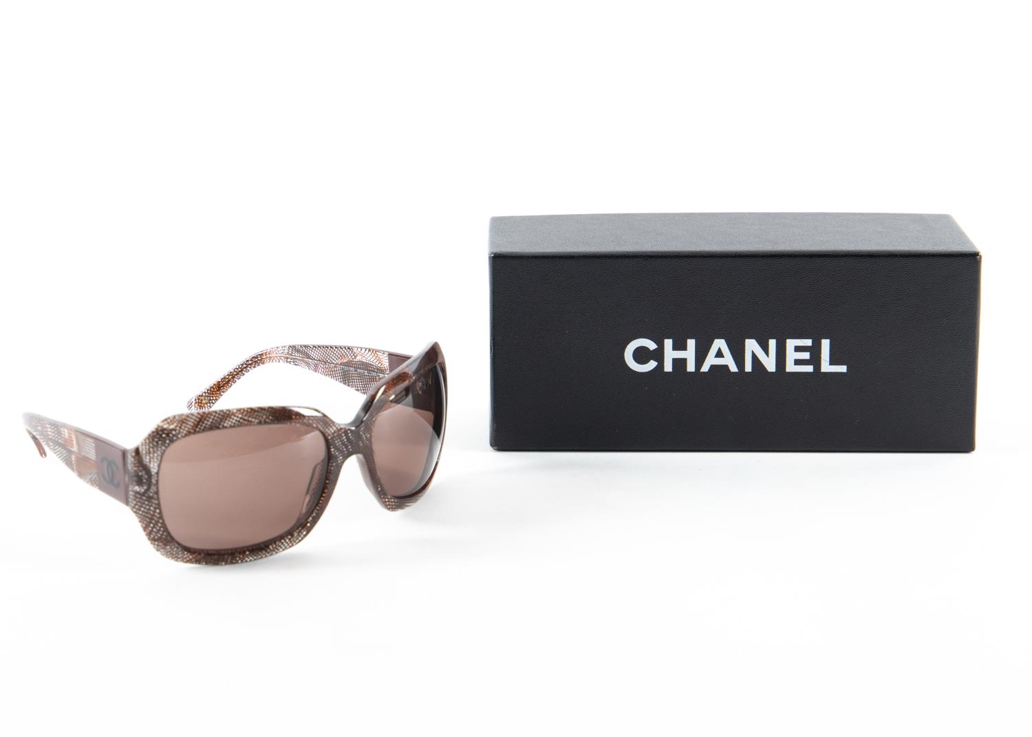 CHANEL BROWN PATTERNED SUNGLASSES  2bfc55