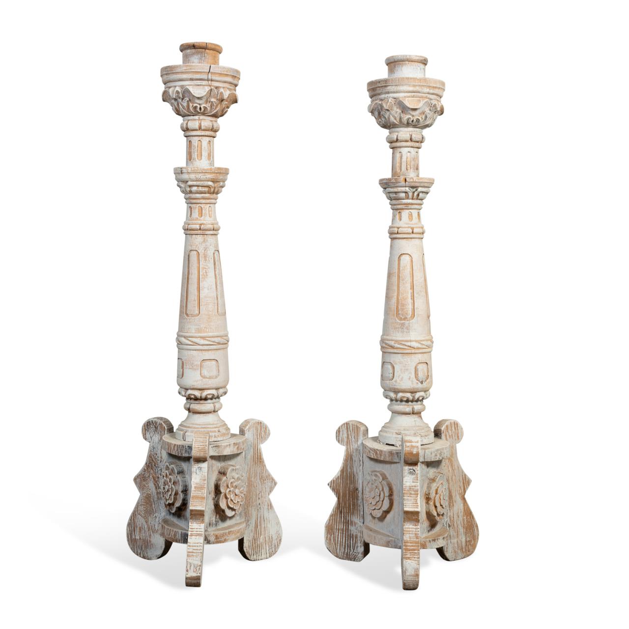 PAIR WHITE DISTRESSED CARVED WOOD 2bfd22