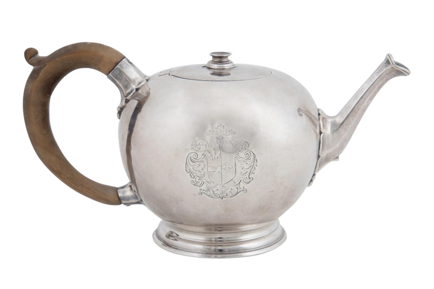 GEORGE II STERLING SILVER ARMORIAL 2bfde6