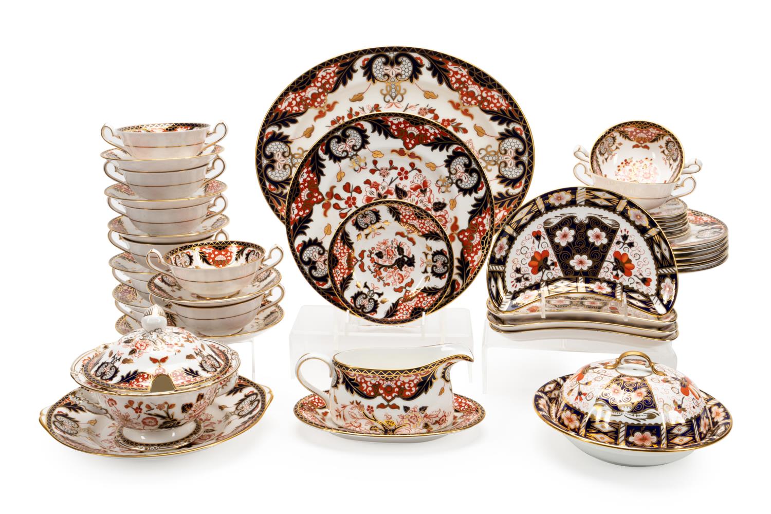 ROYAL CROWN DERBY MIXED IMARI DINNERWARE  2c00f8