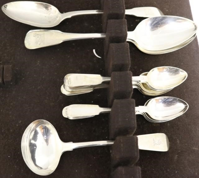 15 PIECES OF GEORGIAN STERLING 2c2966