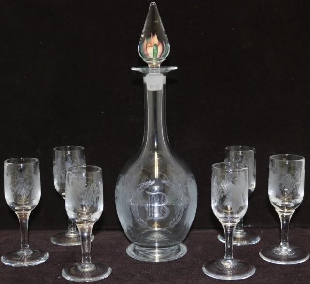 PAIRPOINT ENGRAVED DECANTER SET