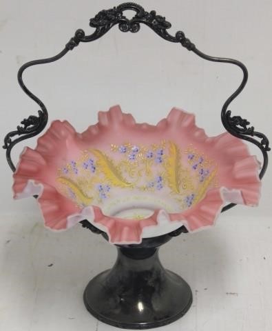 LATE 19TH C ART GLASS BRIDE S BASKET 2c2b57