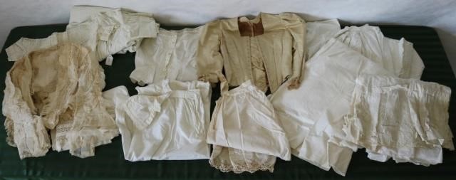 11 PIECES OF WOMEN'S 19TH C CLOTHING