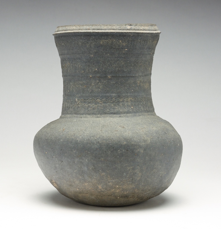 KOREAN SILLA TYPE POTTERY VESSEL.