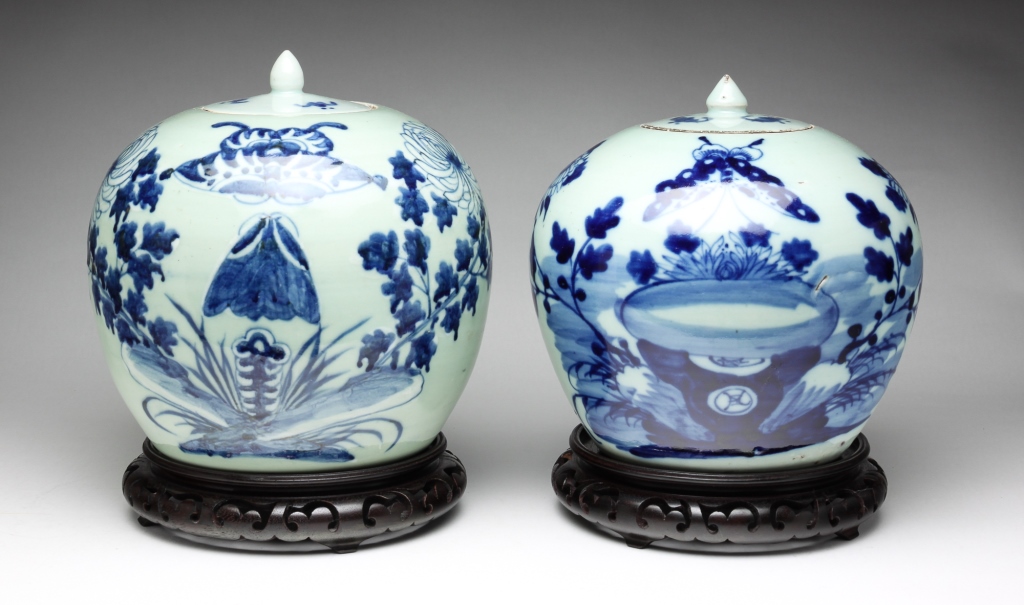 TWO CHINESE GINGER JARS. Late 19th-early