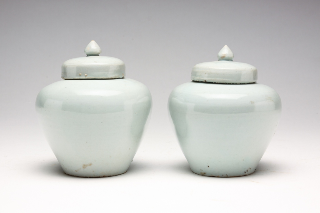 PAIR OF KOREAN POTTERY COVERED 2c2dfa