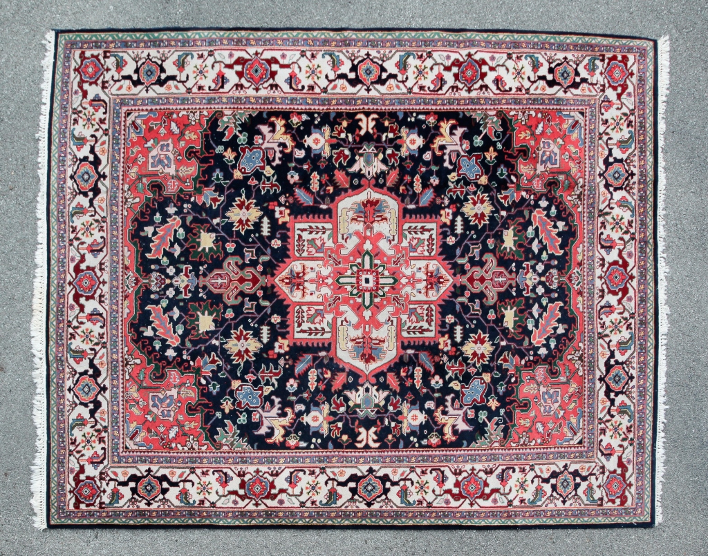 ROOM SIZE HERIZ RUG Late 20th 2c2efd