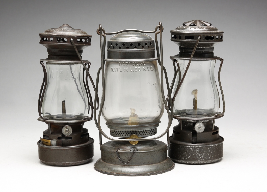 THREE AMERICAN KEROSENE LANTERNS.