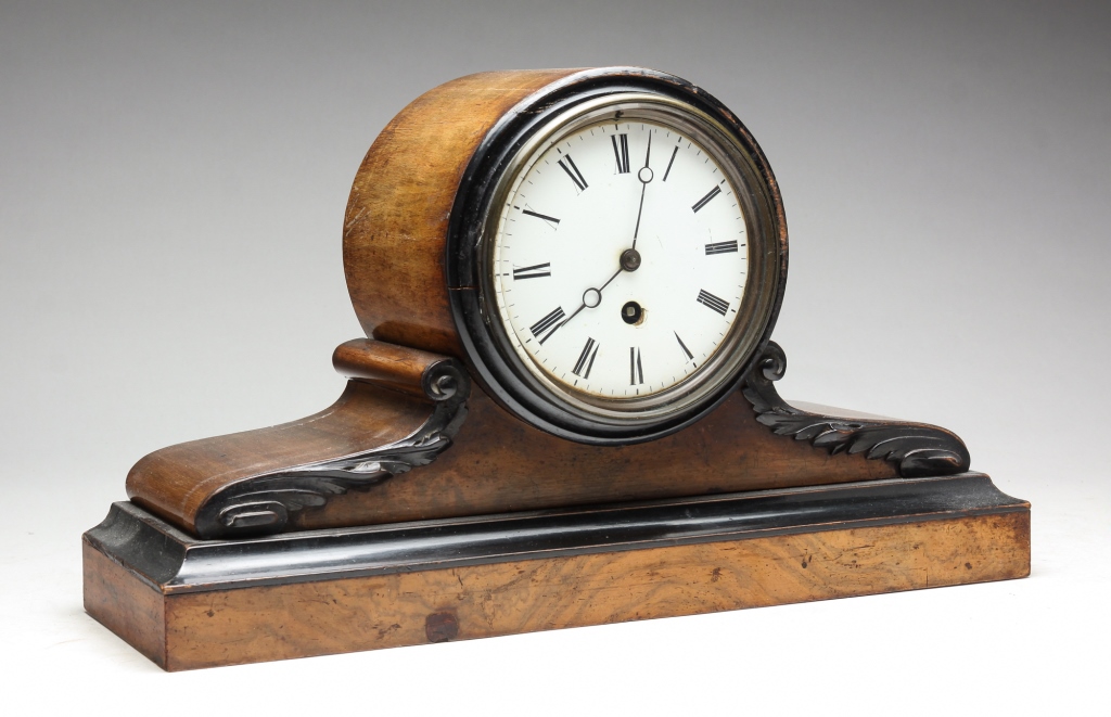 EUROPEAN MANTEL CLOCK. Late 19th