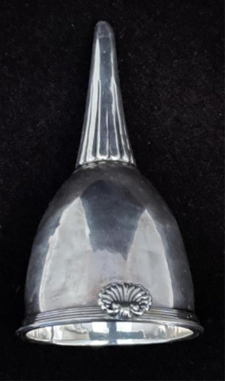 ENGLISH STERLING SILVER FUNNEL  2c192f