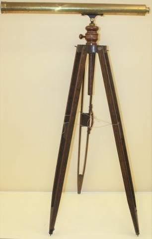 19TH CENTURY BRASS TELESCOPE BY 2c1adb