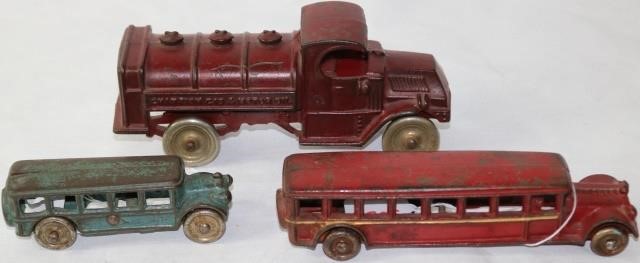 LOT OF THREE CAST IRON TOYS TO 2c1caf