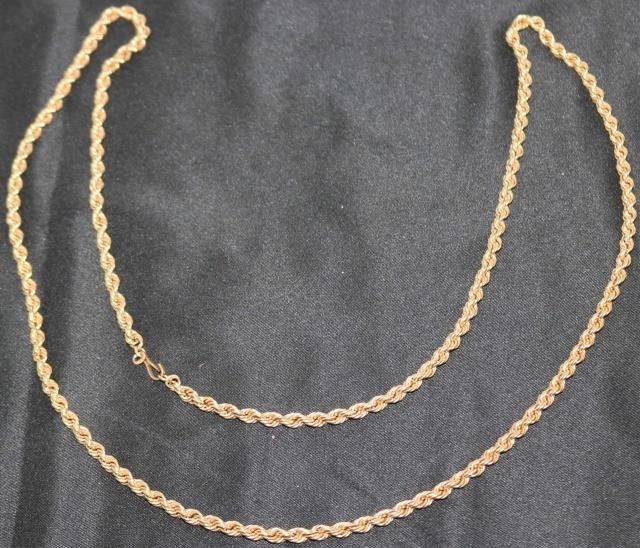 18KT YELLOW GOLD ROPE CHAIN NECKLACE.