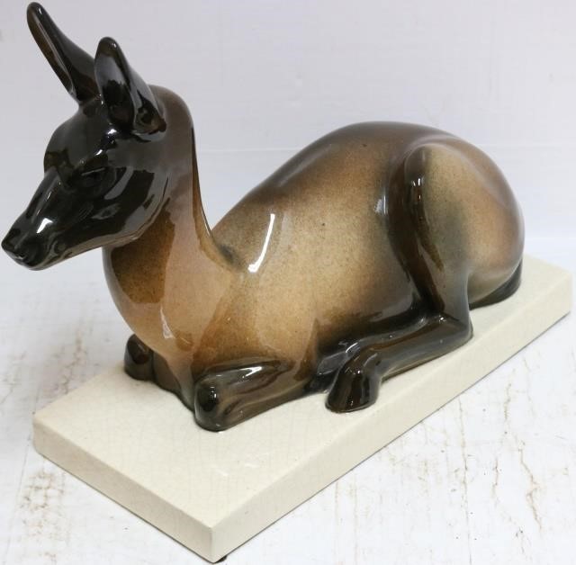 ART DECO CERAMIC SEATED DEER STAMPED 2c1dae