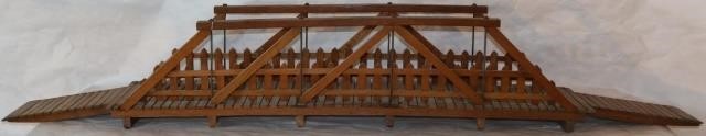 OAK MODEL BRIDGE WITH FOLDING RAMPS  2c1ed2