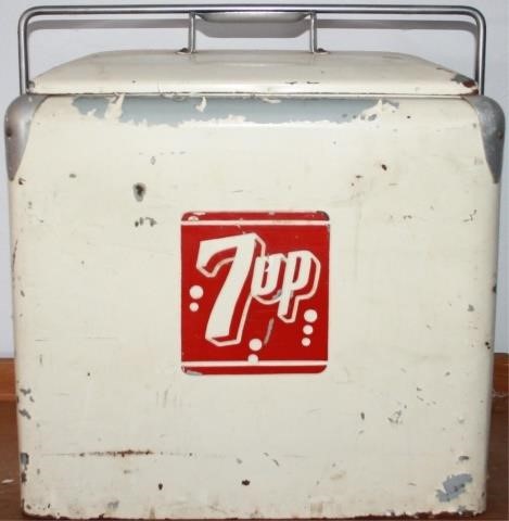 VINTAGE 7UP COOLER WITH CHROME CORNERS
