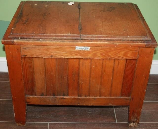 ANTIQUE WOODEN ICE BOX MARKED 2c1f50