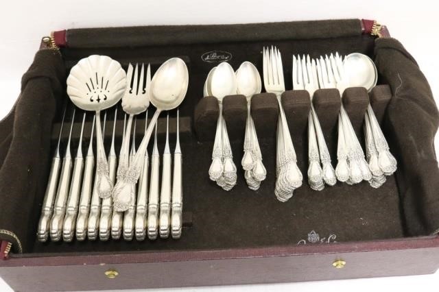 85 PIECE STERLING SILVER FLATWARE 2c220a