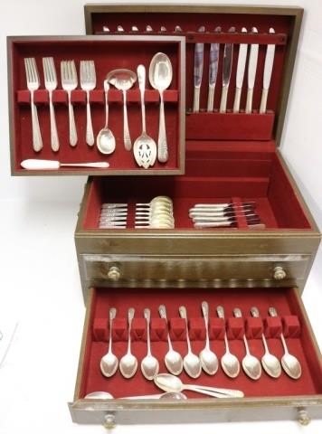 93 PIECE STERLING SILVER FLATWARE 2c22d0