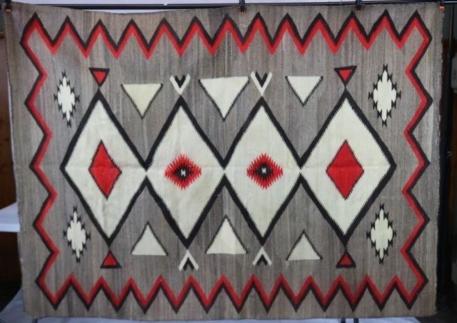 EARLY 20TH C NAVAJO RUG WITH GEOMETRIC