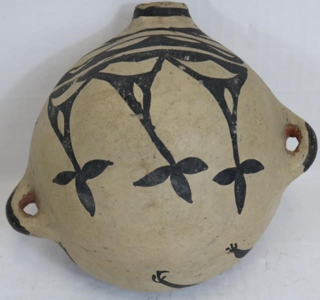 20TH C COCHITI PUEBLO POTTERY CANTEEN  2c23e4