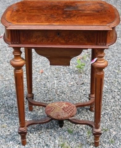 LATE 19TH C AMERICAN WALNUT RENAISSANCE 2c25d7