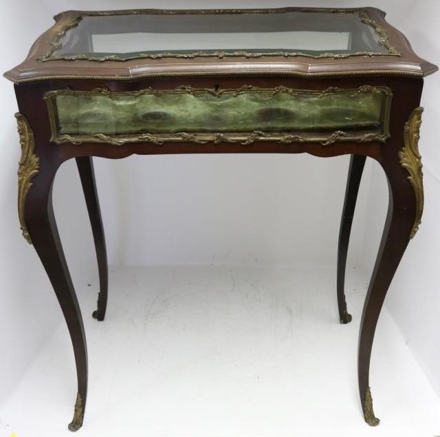 LATE 19TH C FRENCH LIFT-TOP VITRINE,