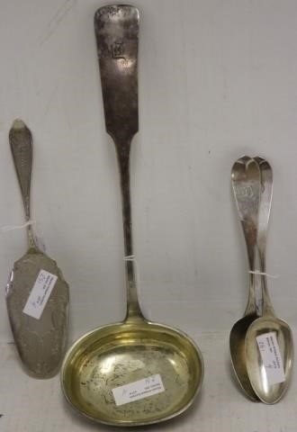 4 COIN SILVER FLATWARE PIECES TO 2c27dc
