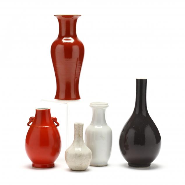 FIVE CHINESE MONOCHROME PORCELAIN VASES