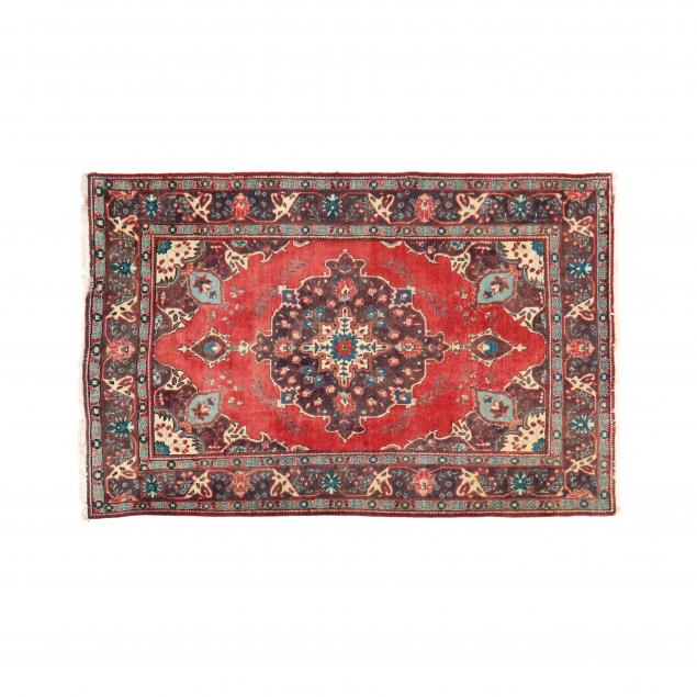HAMADAN RUG Pink field with central 2c51df